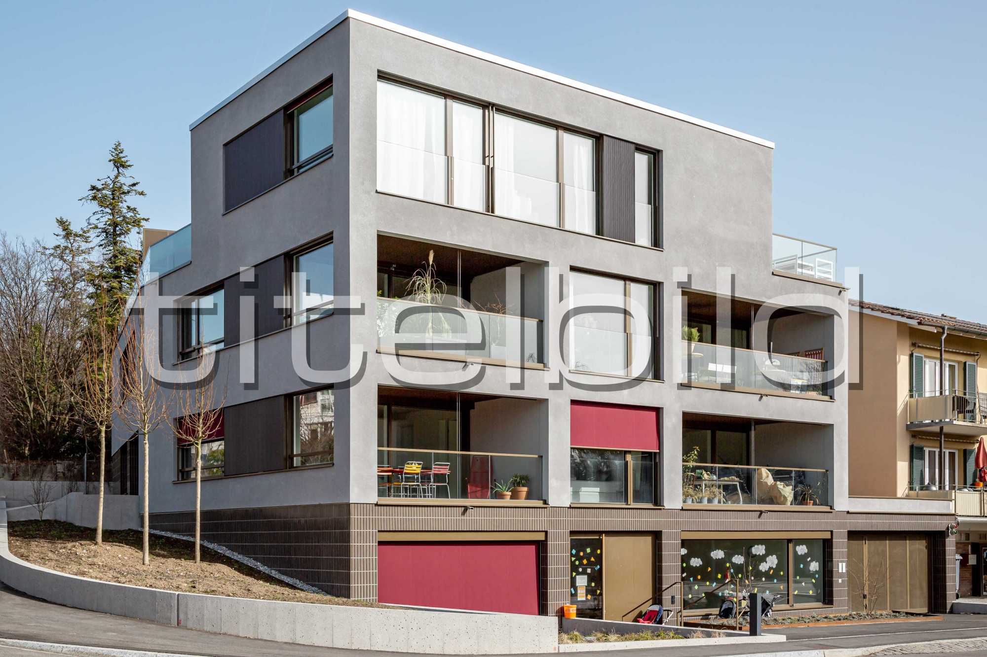 Projektbild-Nr. 0: Wohnhaus mit Gewerberaum
