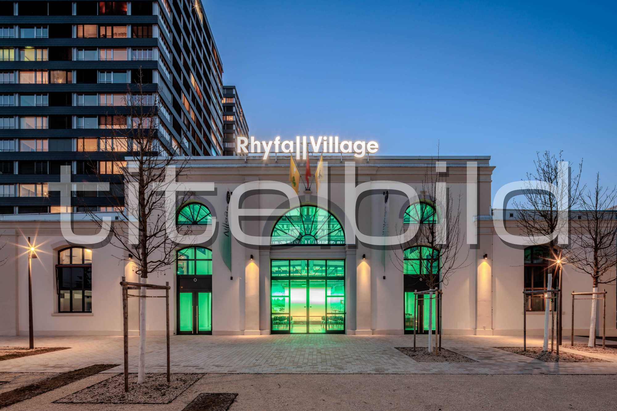 Projektbild-Nr. 12: RhyfallTower und RhyGarten