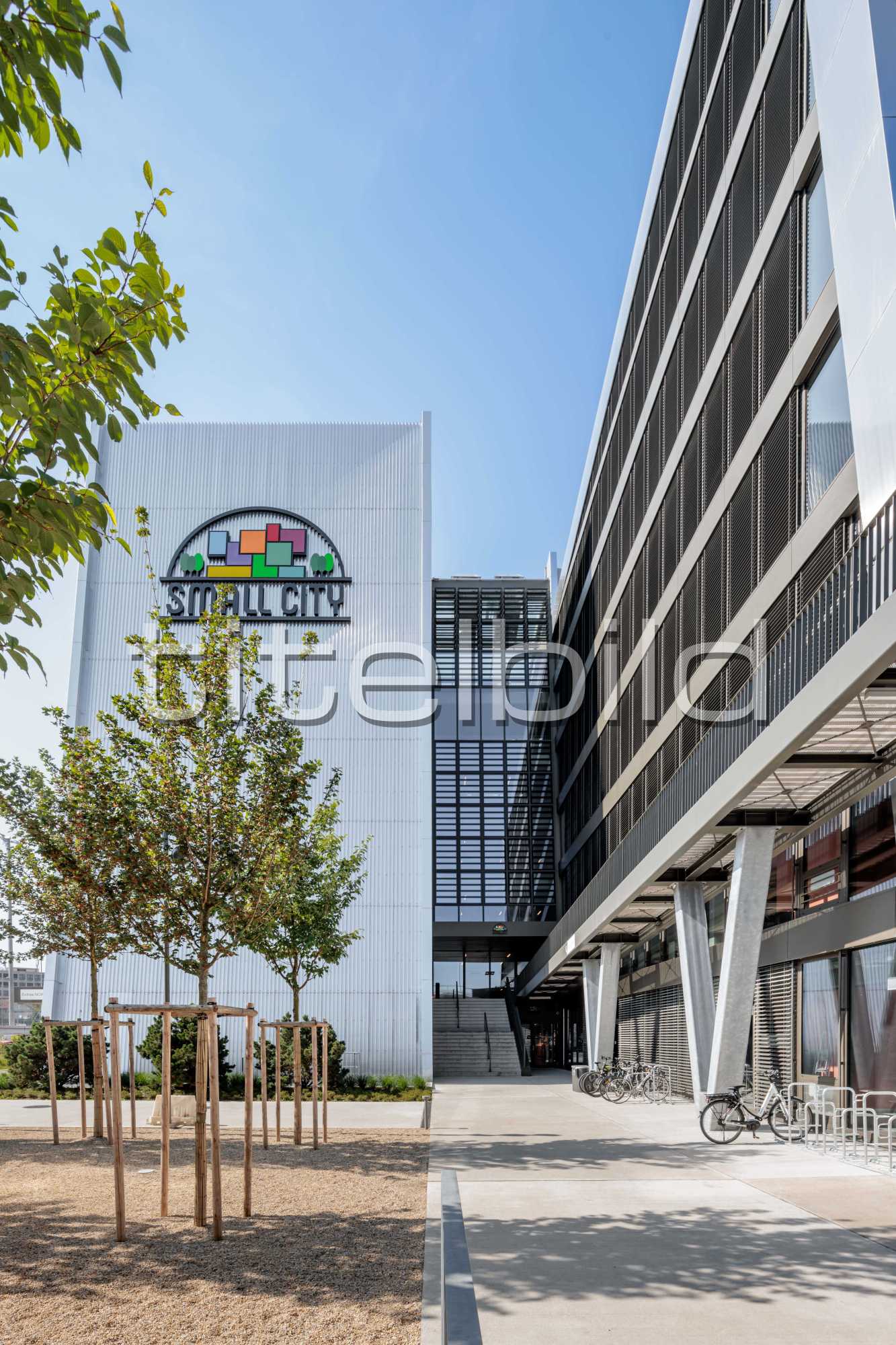 Projektbild-Nr. 4: Bâtiment commercial «Small City»