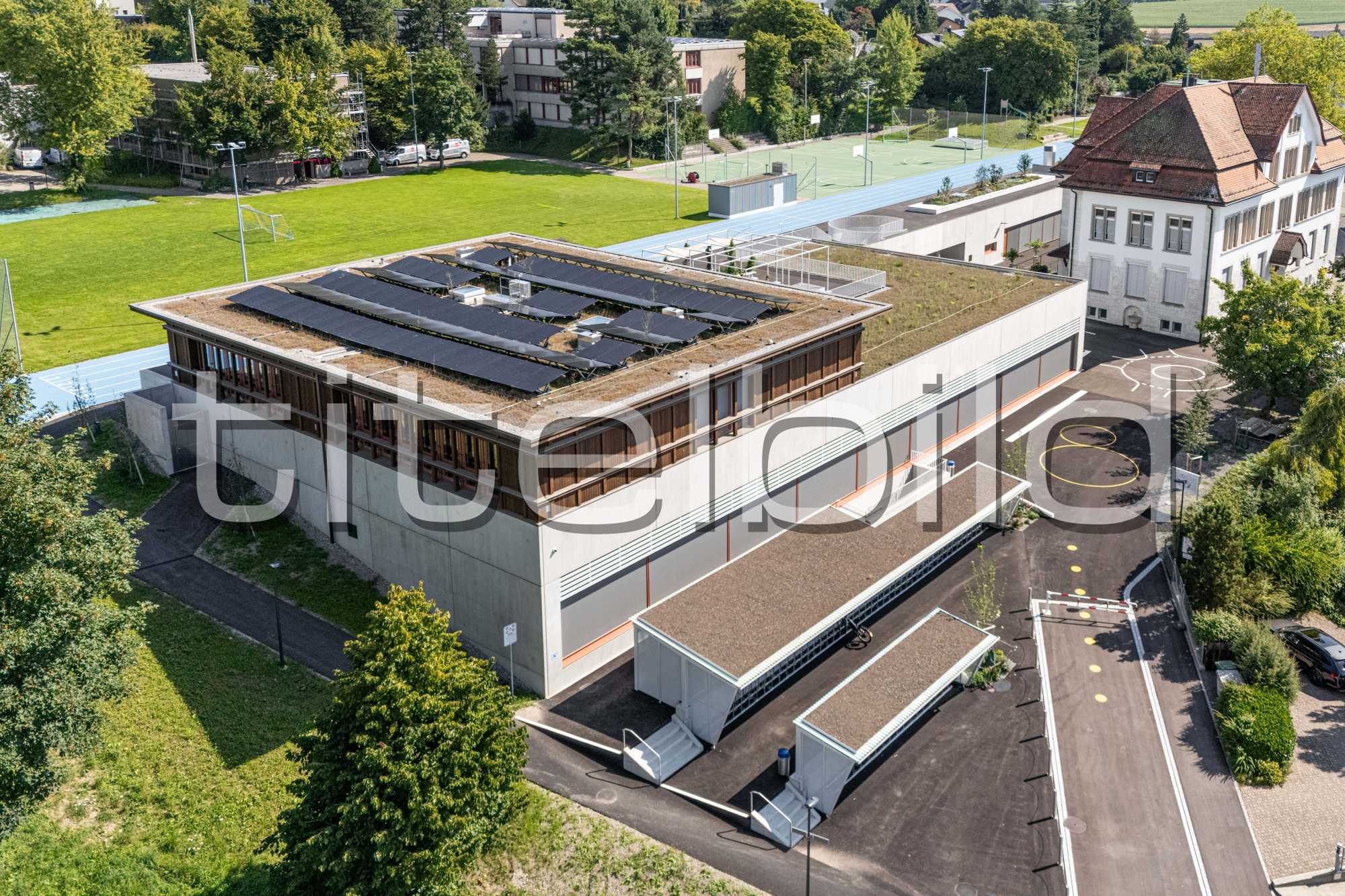 Projektbild-Nr. 0: Neubau Sporthalle Russikon