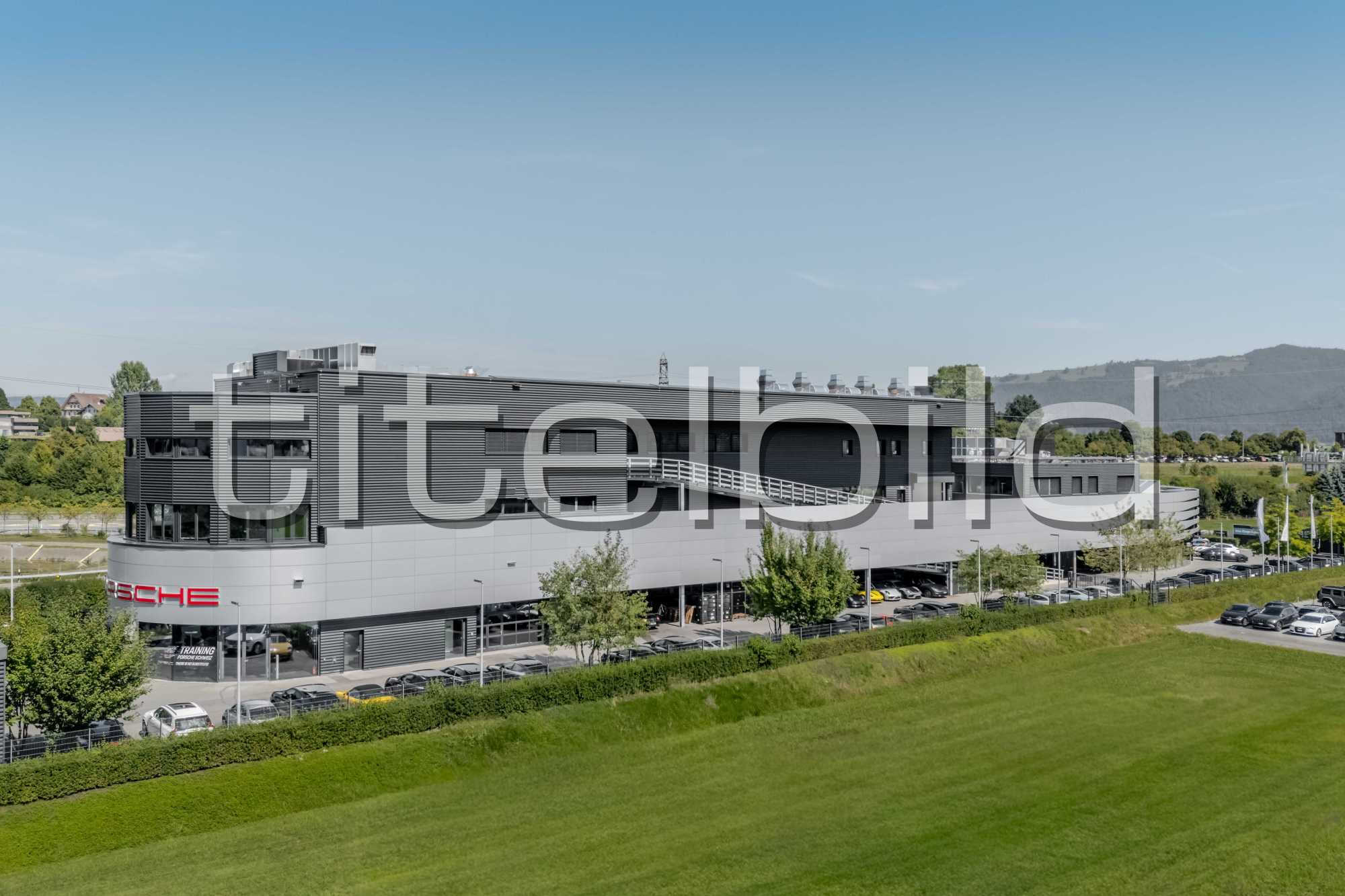 Projektbild-Nr. 1: Porsche Zentrum Zug