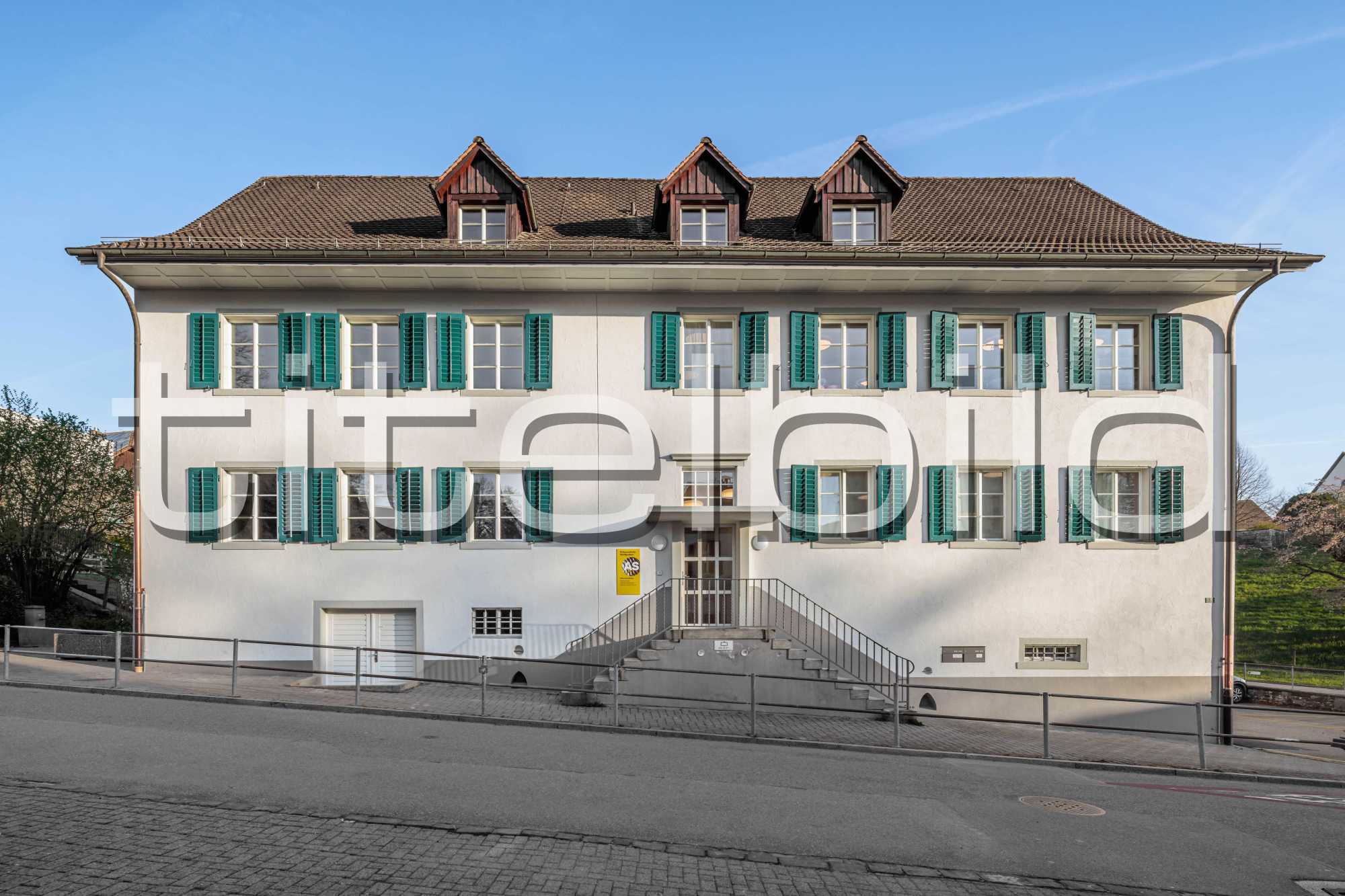 Projektbild-Nr. 1: Altes Schulhaus Wolfgraben